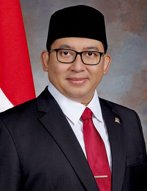 File:Fadli Zon Official Portrait.jpg