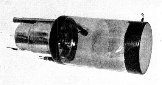 File:Farnsworth Image Dissector tube 1931.jpg