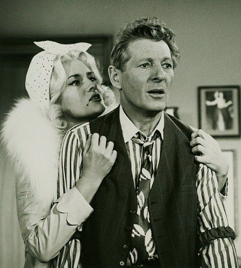 File:Joyce Van Patten-Danny Kaye (1965).JPG