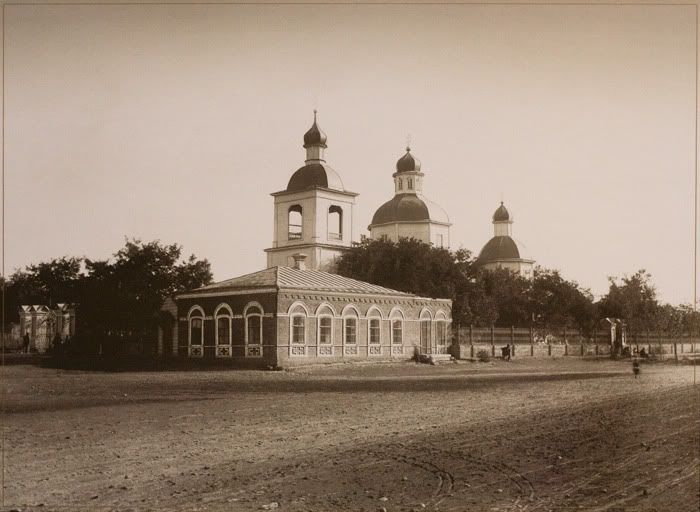 File:Old Pokrovsky church (Rostov-on-Don).jpg