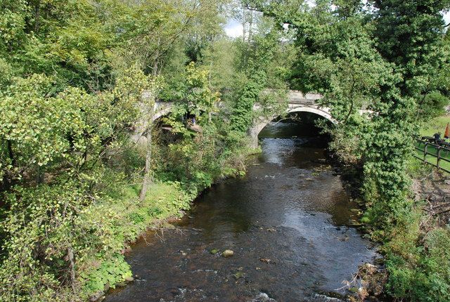 File:River Derwent at Calver.jpg