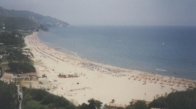 File:The Beach.jpg