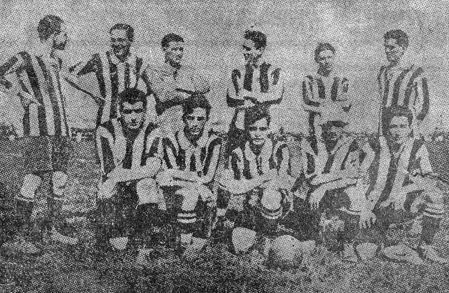 File:Wanderers equipo 1918.jpg