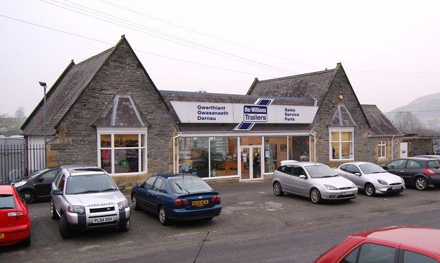 File:Corwen Railway Station.jpg