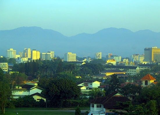 File:Ipoh City 2.jpg