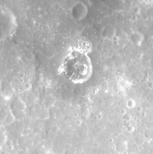 File:Martins crater EN0252295266M.jpg