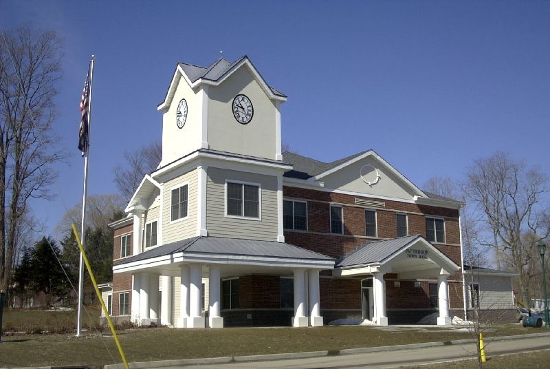 File:Patterson Town Hall 800.jpg