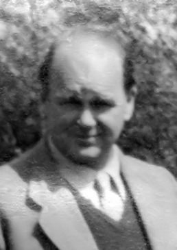 File:Peter Scott, 1954 (cropped).jpg