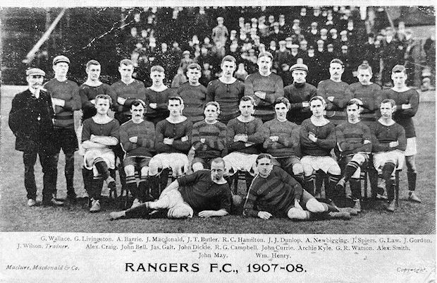 File:Rangers F.C., 1907-08 team photograph, postcard (front).jpg