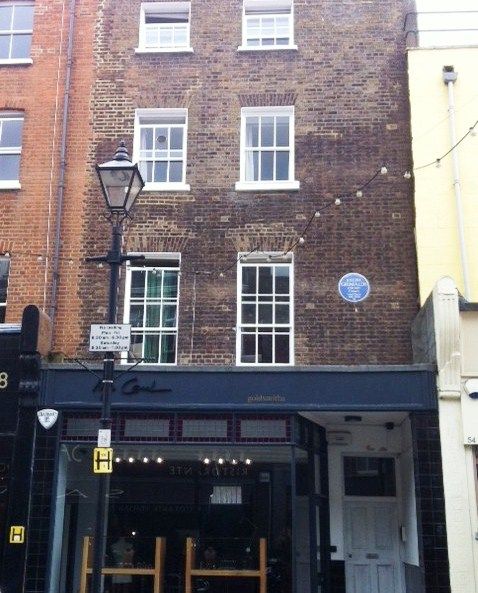 File:56 Exmouth Market, EC1,.JPG