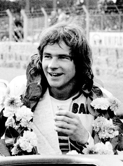 File:Barry Sheene winner (cropped).jpg