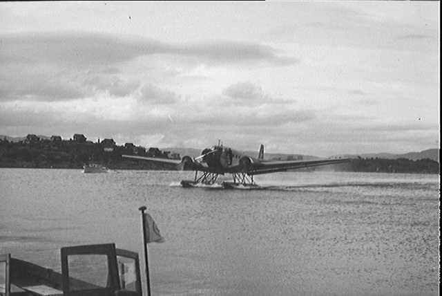 File:DNL Ju-52 landing at Gressholmen.jpeg