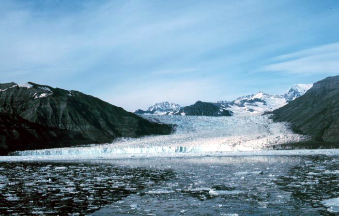 File:Guyot glacier.jpg