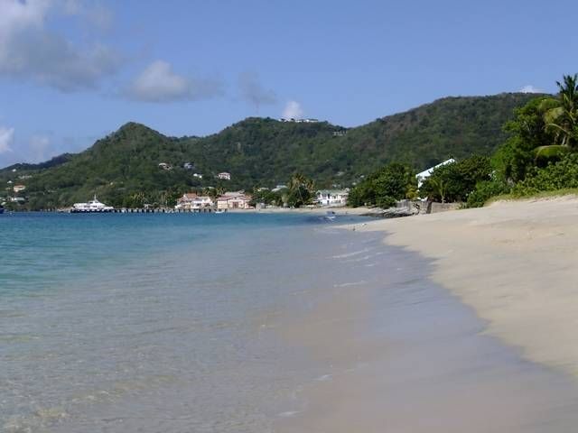 File:HillsboroughCarriacou.jpeg