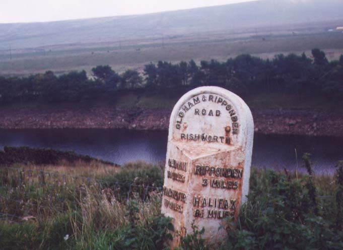 File:Milestone near Little London.jpg