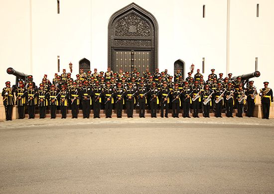 File:Omani Military Band 01.jpg