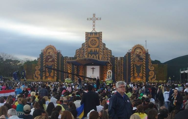 File:Retablo papal.jpg