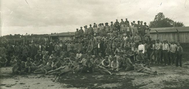 File:Soviet POWs in Lithuania.jpg