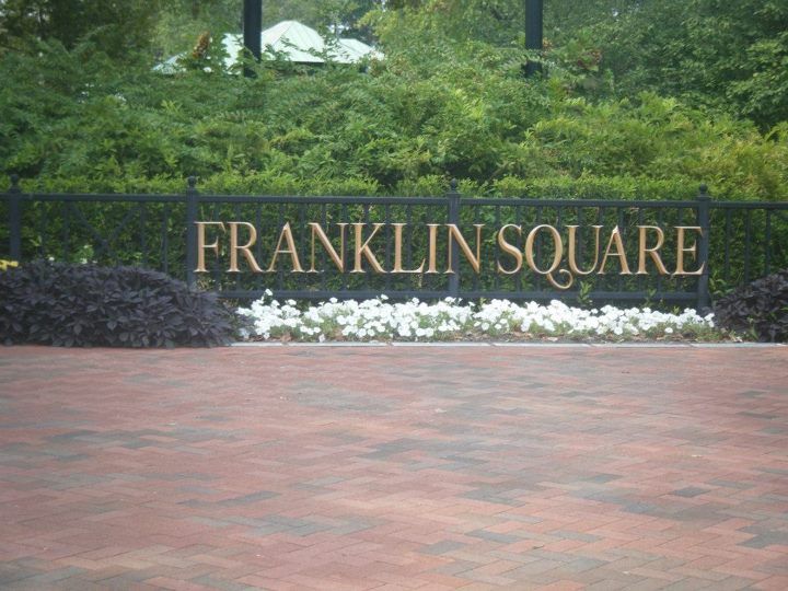 File:Franklin Square.jpg