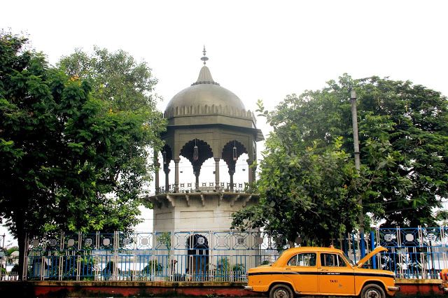 File:Gwalior Monument.jpg