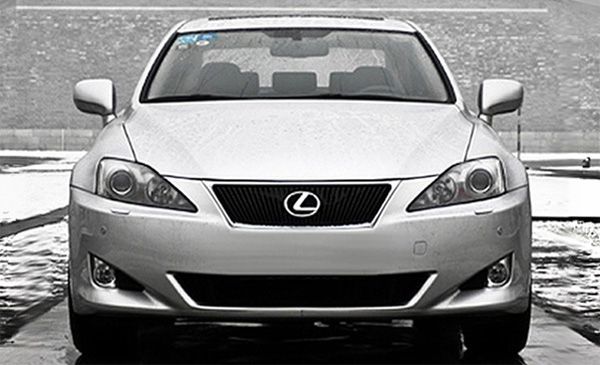 File:Lexus IS 300 GSE22 front.jpg