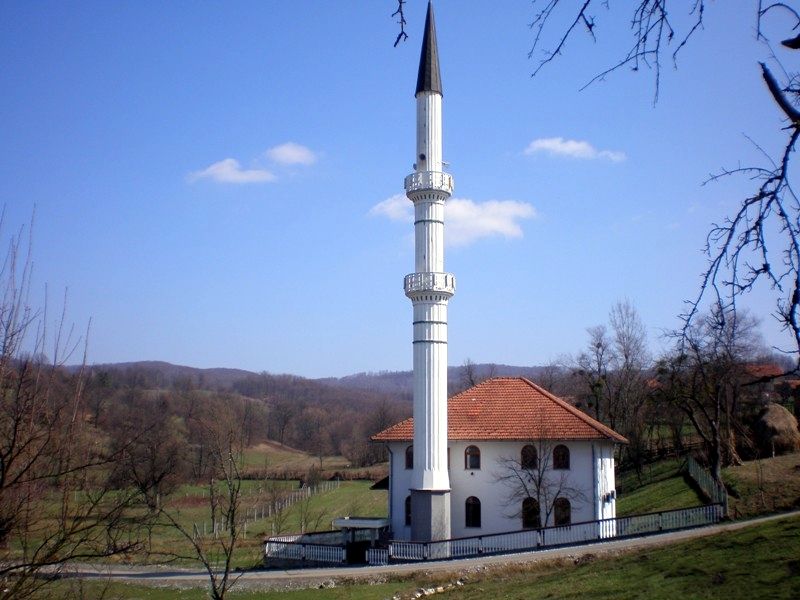 File:Mahala - mosque.jpg