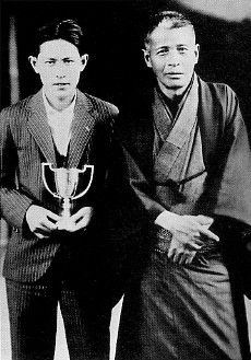 File:Masahiro Makino and Shozo Makino 1928.jpg