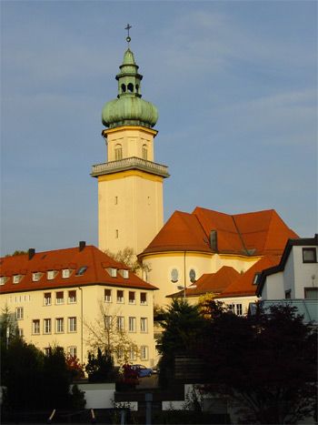 File:Salvatorkirche aalen.jpg