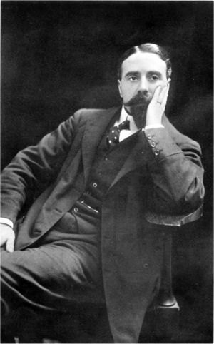 File:Thomas Beecham (October 1910).jpg