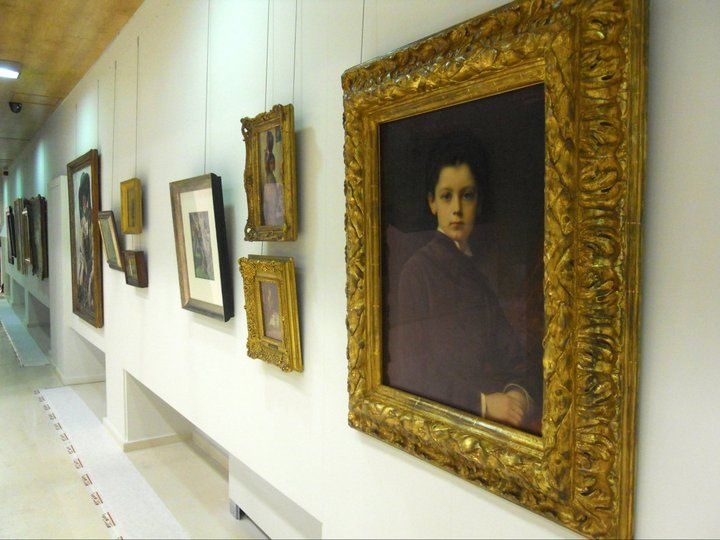 File:Gallery 01.jpg