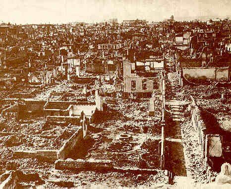 File:Izmir, after the fire in 1922.jpg