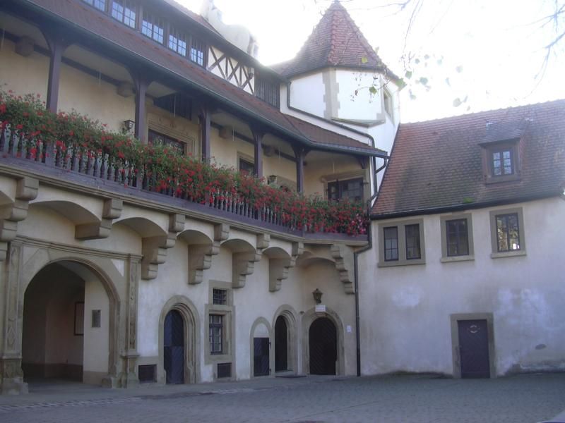 File:KraichtalGochsheimSchloss.jpg