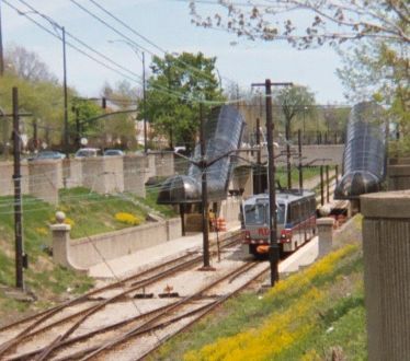 File:Lee Road Cleveland RTA Blue Line station.jpg