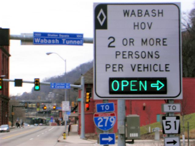 File:NorthaccessWabashtunnel.jpg