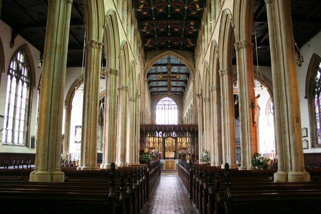 File:St.Mary's nave - geograph.org.uk - 919596.jpg