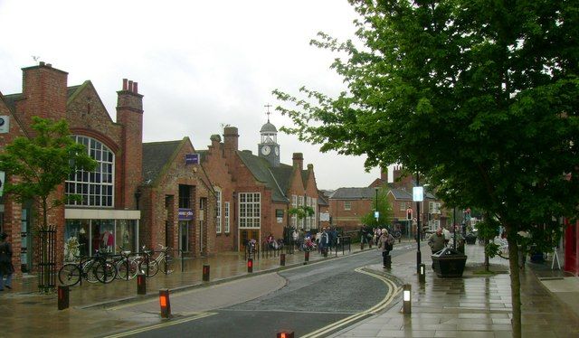 File:Acomb Shops.jpg