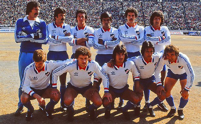 File:Club Nacional de Football del año 1980.jpg