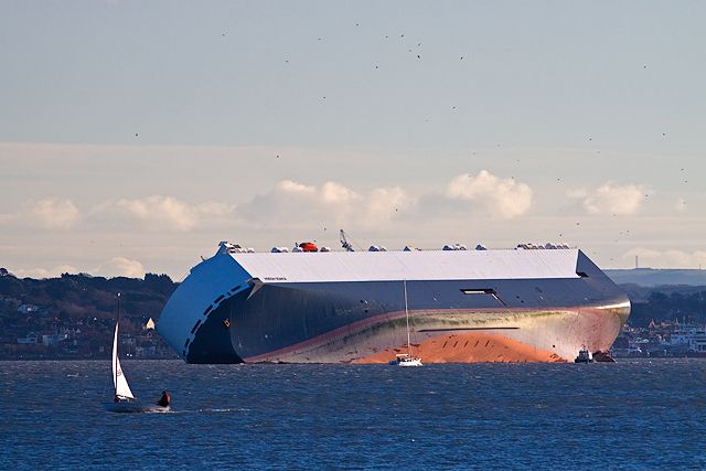 File:Hoegh Osaka daytime.jpg