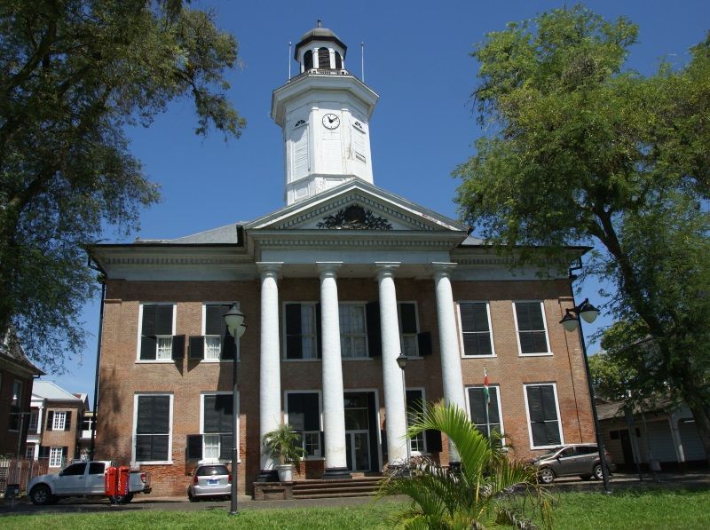 File:Paramaribo - Onafhankelijkheidsplein 3 20160922.jpg