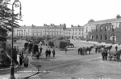 File:Eyre Square, Galway c 1897.jpg