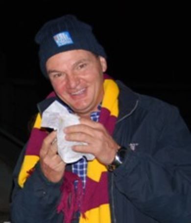 File:Ipswich Mayor Paul Pisasale enjoying breaky.jpg