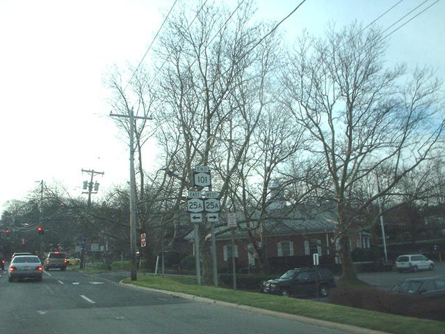 File:NY 101S at NY 25A.jpg