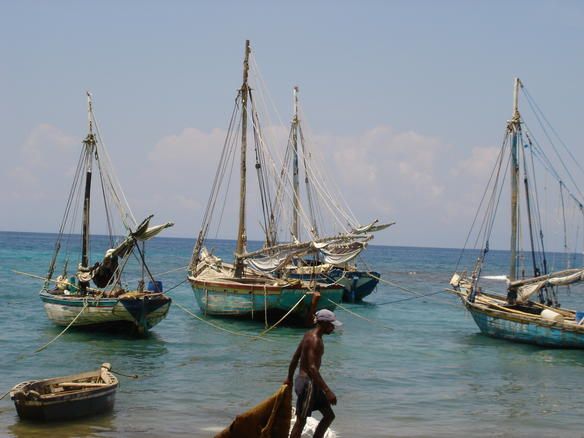 File:Harbour Petite Riviere de Nippes Haiti.jpg