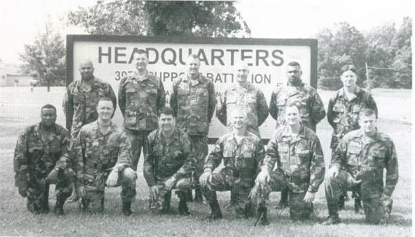 File:LTC Don Brooks and Staff.jpg