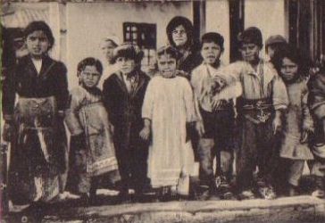 File:Macedonian Gipsies.jpg