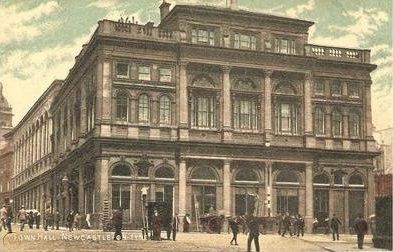 File:Newcastle upon Tyne Town Hall.jpg