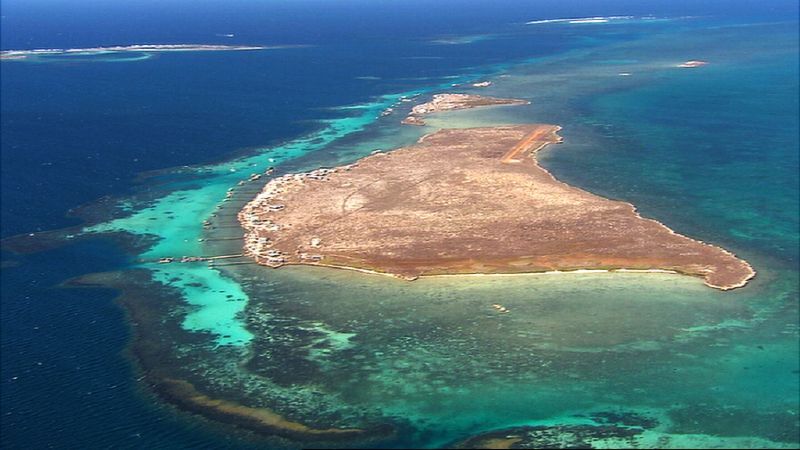 File:Rat Island (Houtman Abrolhos) photo 2.jpg