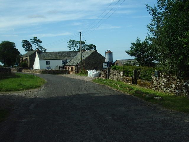 File:Reagill - geograph.org.uk - 202471.jpg