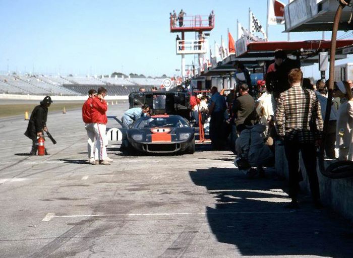 File:1967 Daytona Box.jpg