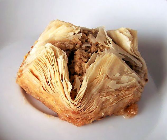 File:Baklava.jpg